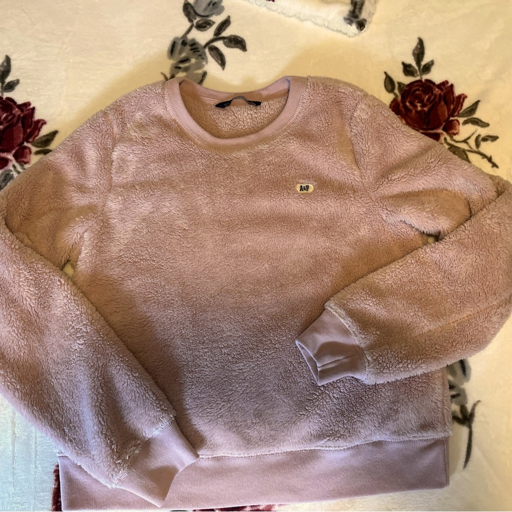 Abercrombie size s sweater